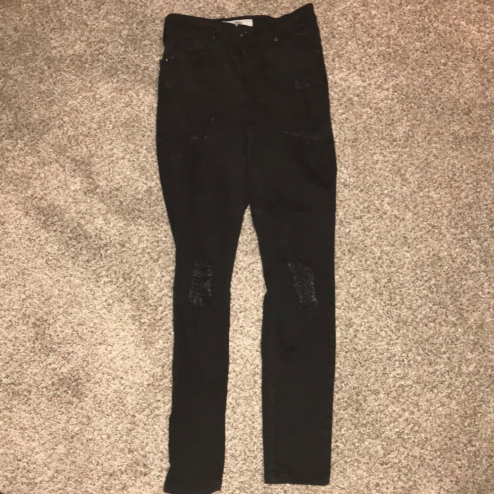 black distressed skinny jeans topshop